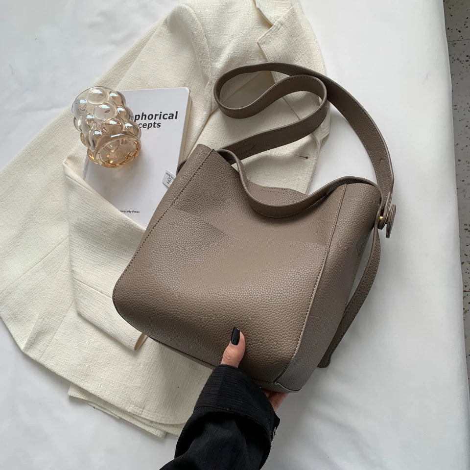 Wide Strap Leather Handbag - Women's Soft Casual Bucket Tote, Large Capacity & Multi-Function