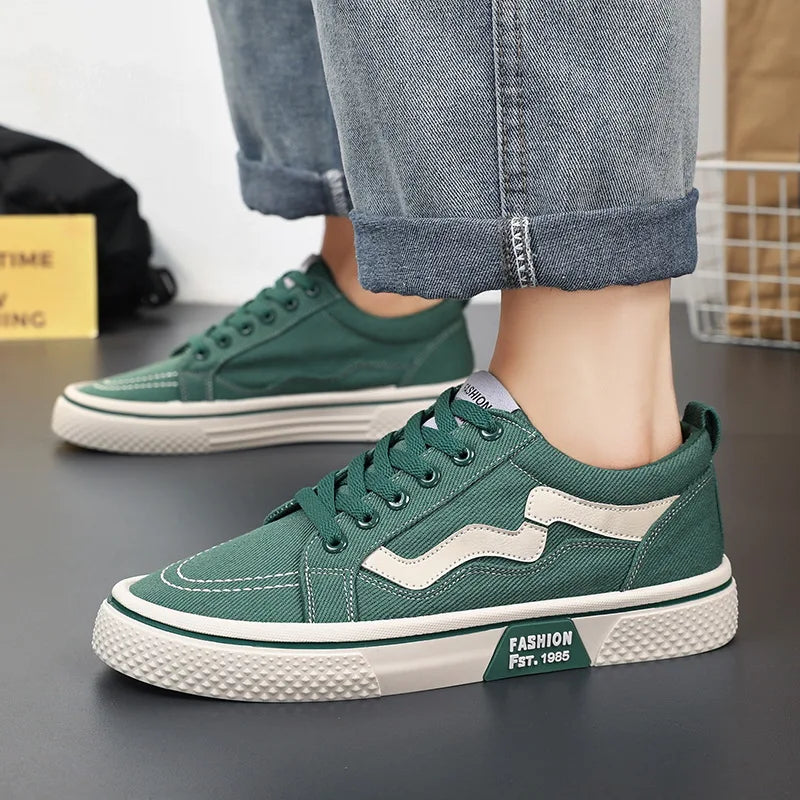 Canvas Lace-Up Sneakers for Men with Plush Lining - Lightweight, Breathable, Non-Slip Casual Running Shoes