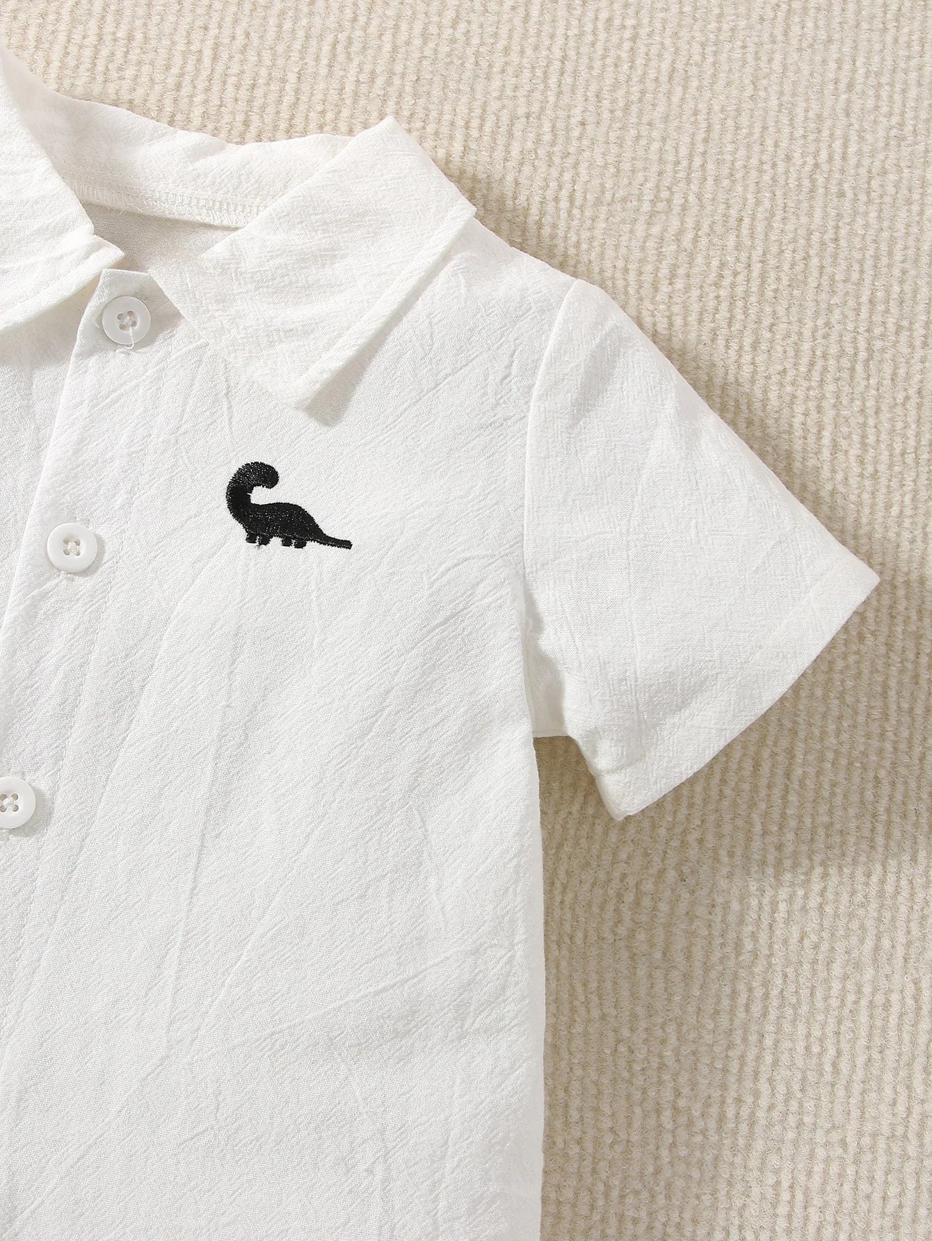 Summer Baby Cotton 2-Piece Set - Dinosaur Tee & Navy Shorts