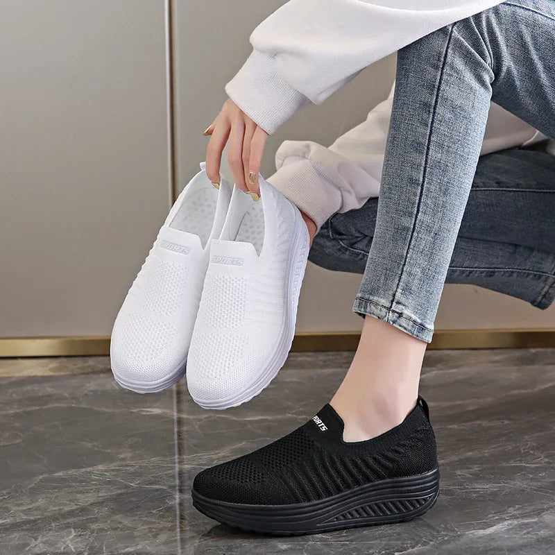 New Comfortable Women's Classic Wedge Sneakers - Black & White Plus Size