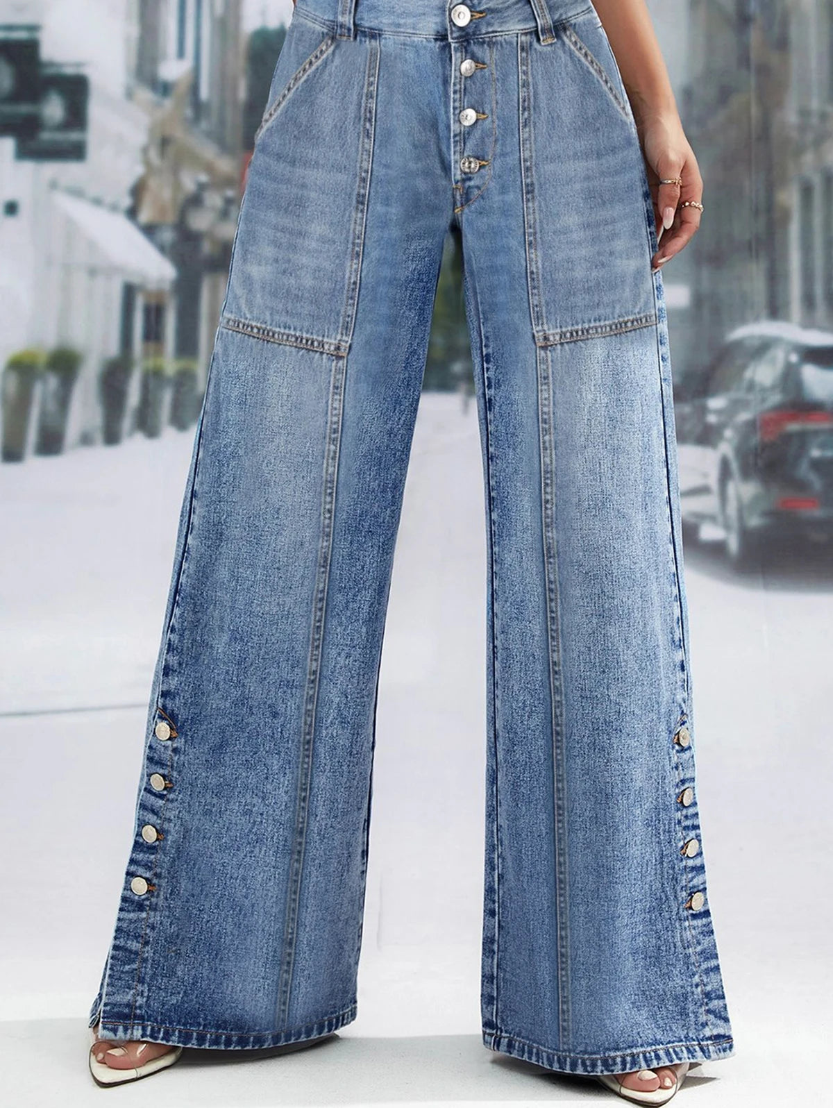 Women's High-Waist Wide-Leg Jeans – Fashionable Button Detail, Loose Fit, Slimming, Trendy Straight Pants.