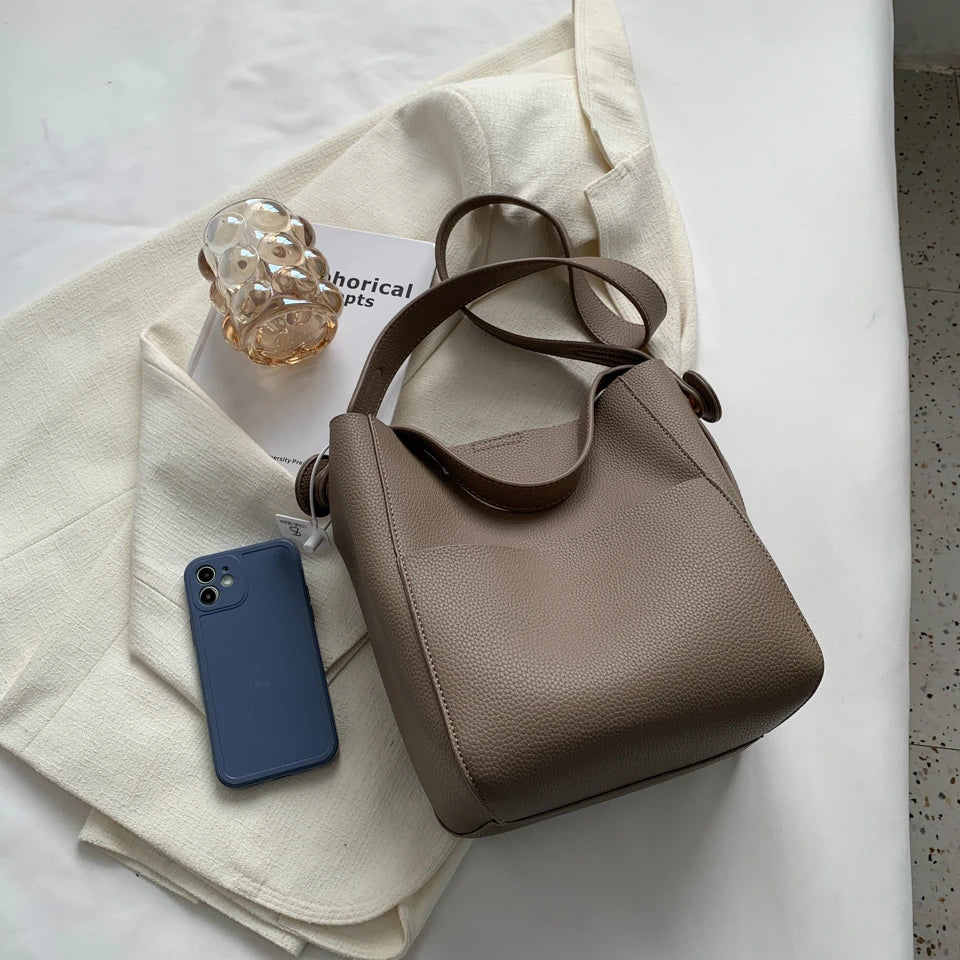Wide Strap Leather Handbag - Women's Soft Casual Bucket Tote, Large Capacity & Multi-Function