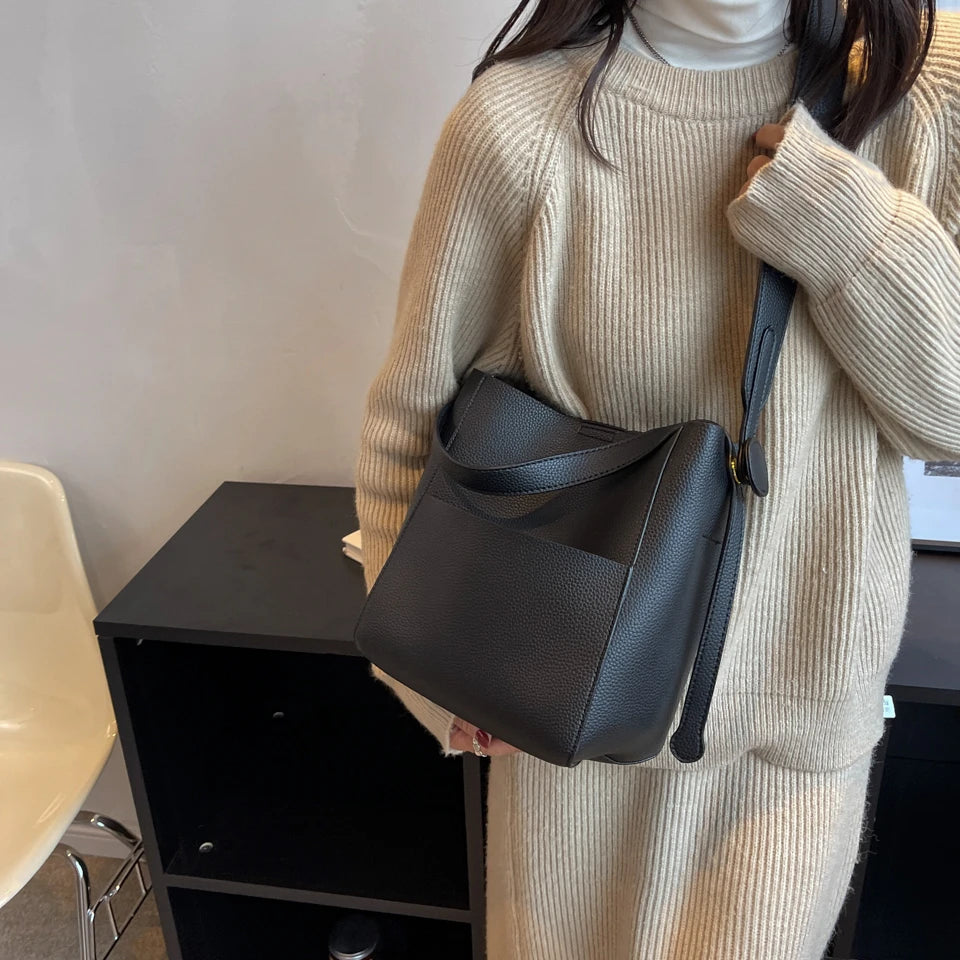 Wide Strap Leather Handbag - Women's Soft Casual Bucket Tote, Large Capacity & Multi-Function