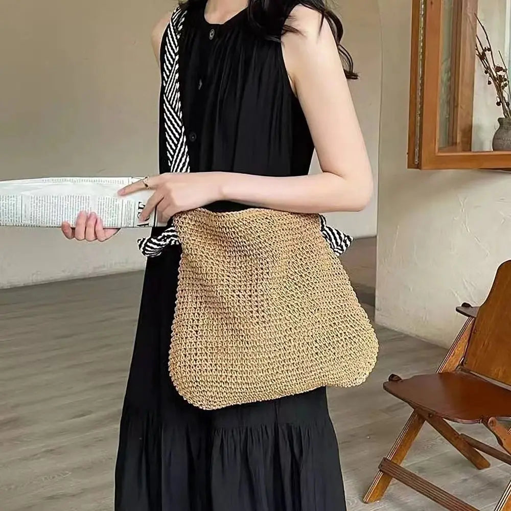 Straw Woven Beach Bag Large Capacity Knot Shoulder Tote