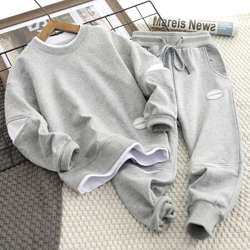 Boys' Cotton Tracksuit 2-Piece Set - Sweatshirt & Pants for Spring/Autumn