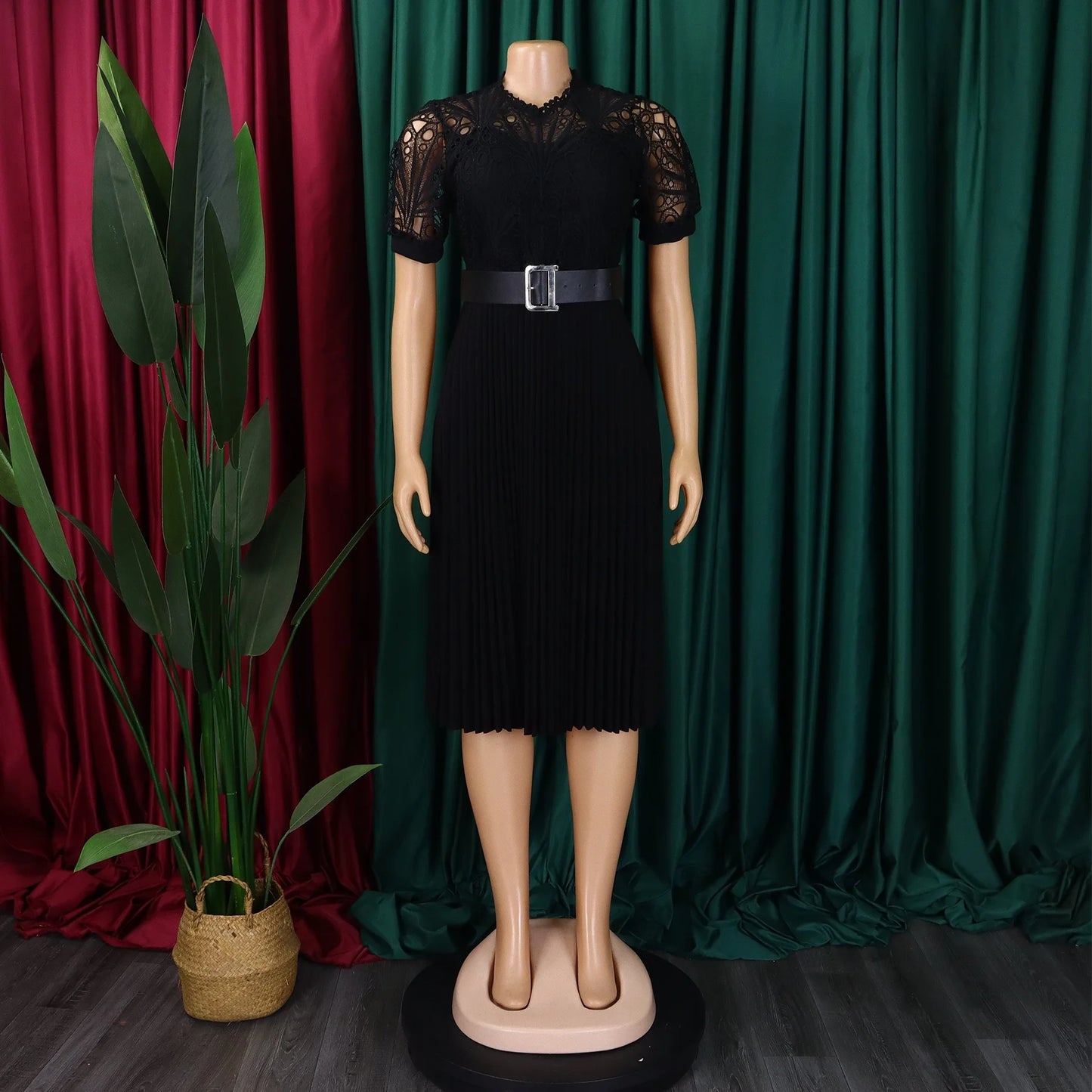 Elegant Pleated Lace Dress – O-Neck, Belted, Mid-Calf Party Dress