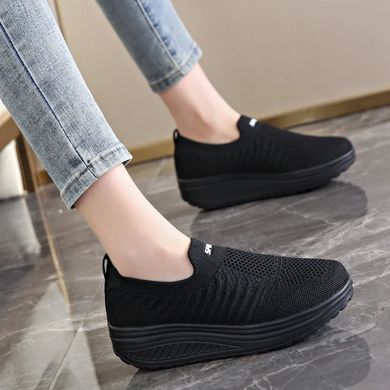 New Comfortable Women's Classic Wedge Sneakers - Black & White Plus Size