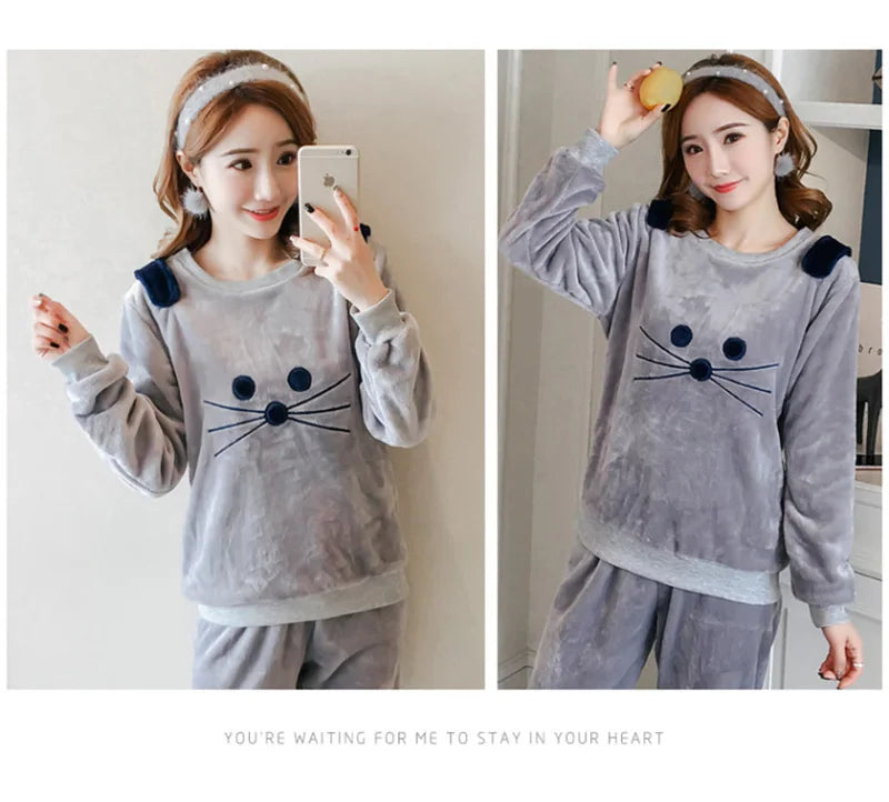 Autumn Winter Women's Flannel Pajama Set - Cartoon Bear Sleepwear