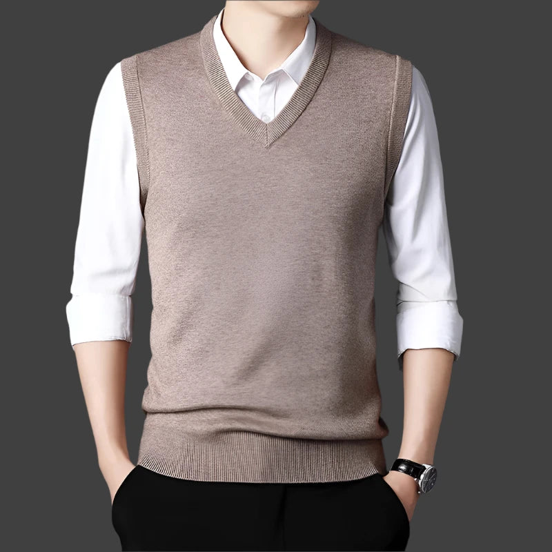 Men’s V-neck Knit Vest – Retro Solid Color, Casual Woolen, All-match for Autumn