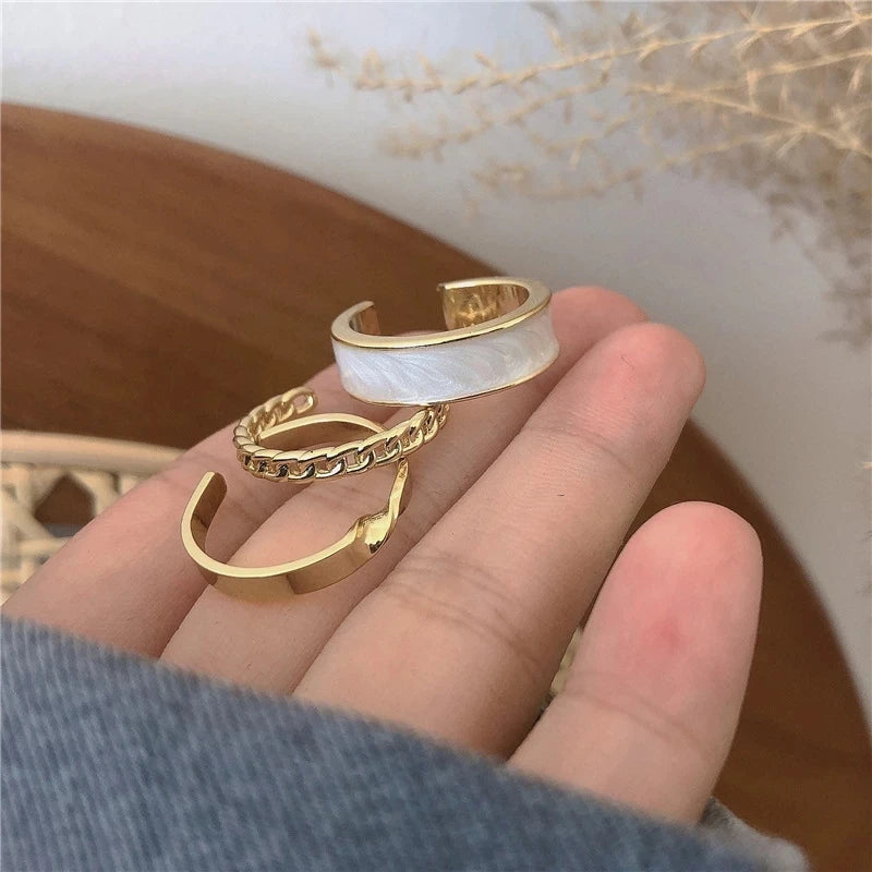 Trendy White & Green Adjustable Open Finger Ring – Hiphop Resin Chain Jewelry for Women