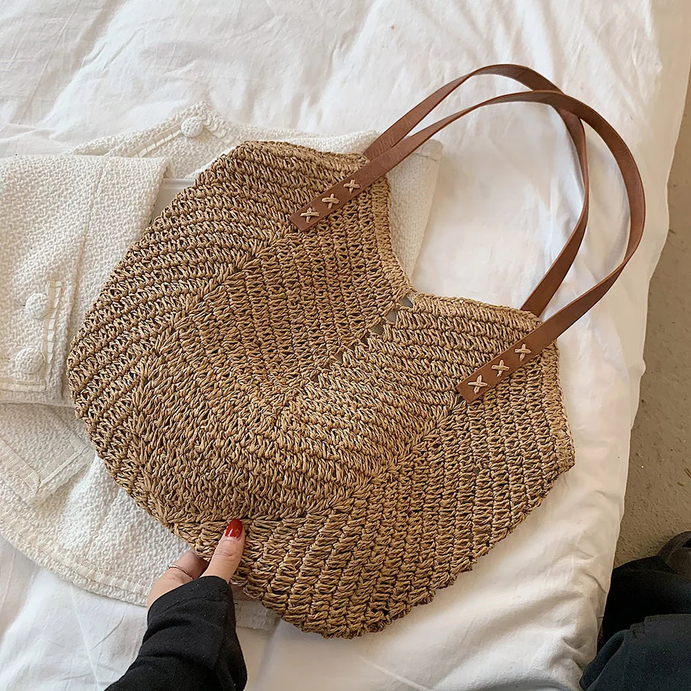 Summer Straw Woven Shoulder Bag: Vacation Tote for Travel and Shopping
