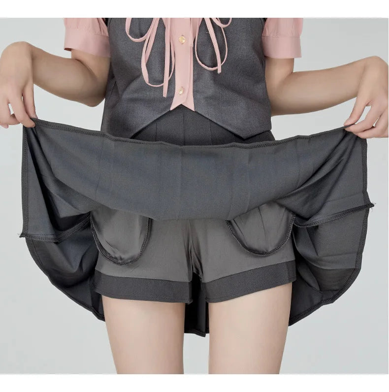 High-Waisted Black Pleated Skirt with Pockets