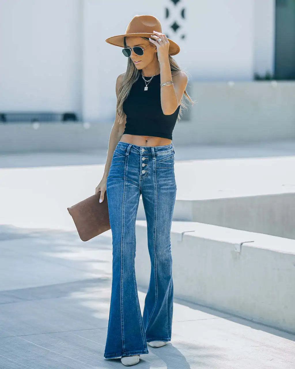 Women's Slim-Fit Micro-Flared Jeans – Casual Multi-Button, Washed, Autumn/Winter Commuting Pants.
