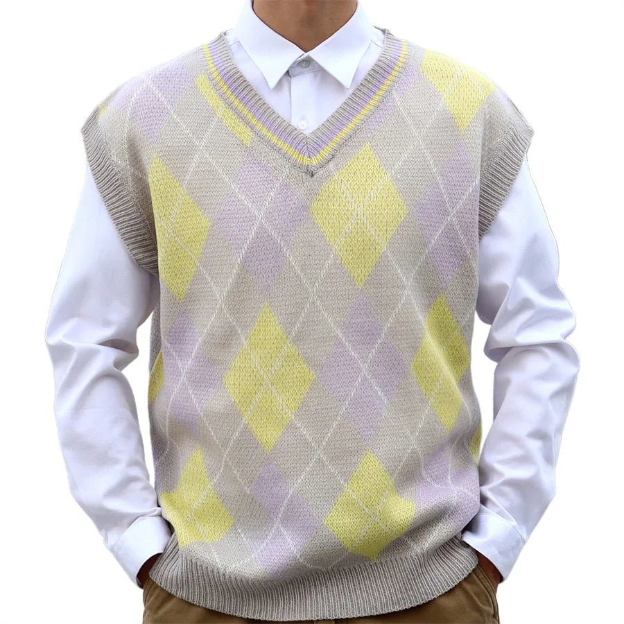 New Men's V-neck Knitted Vest Rhombus Plaid Pullovers Waistcoat for Man Korean Style Spring Autumn Thin Sleeveless Sweater