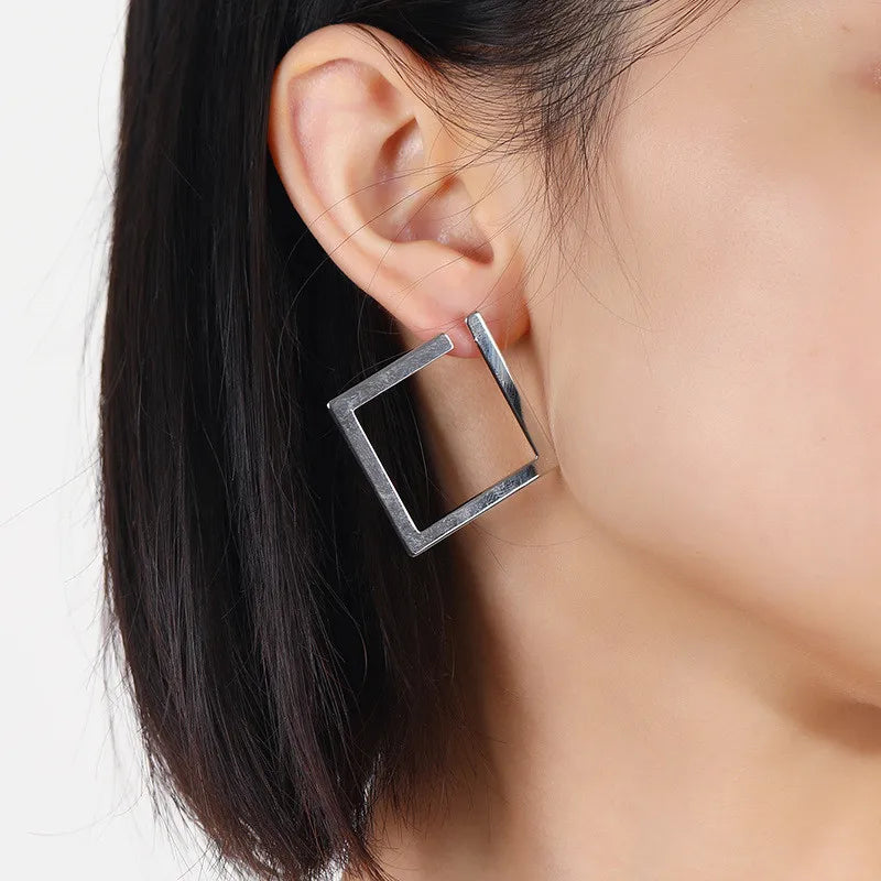 Retro Square Stud Earrings – Minimalist Fashion for Women