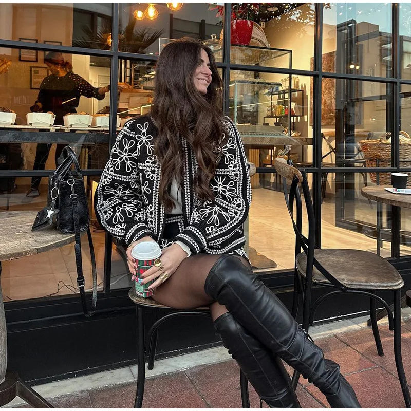 Elegant Autumn Lantern Sleeve Shorts Set - Women's Streetwear
